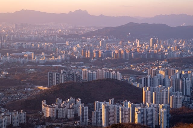 전세보증보험 한도 하향조정: 최근 부동산 시장의 변화 분석